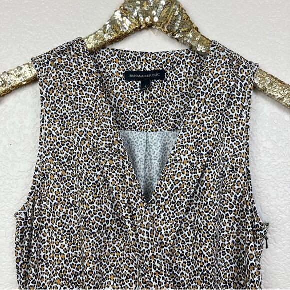 Banana Republic • Leopard Print Wrap Jumpsuit - Picture 6 of 15